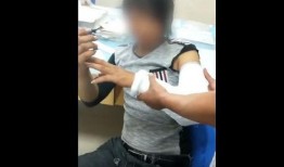 网红和外国人吃瓜视频