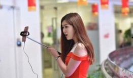 直播爆料校花视频,校花惊艳瞬间，视频曝光引网友热议