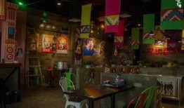 群众青年酒馆最新爆料,揭秘娱乐圈不为人知的幕后故事