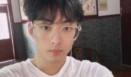 网红帅哥吃瓜事件真相揭秘,揭秘背后真相与真相背后的真相